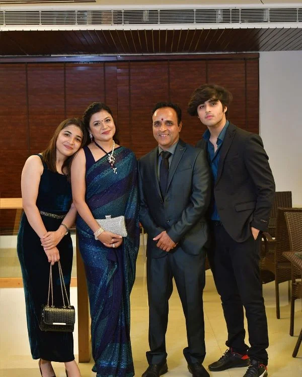 Raj Grover with his family Raj Grover with his family