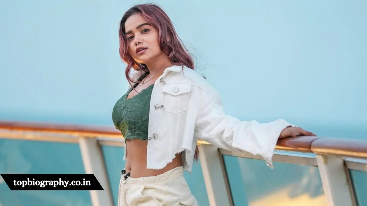 Manisha Social Media Account